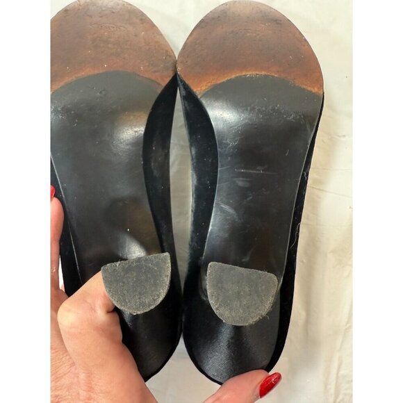 Stuart Weitzman Black velvet Slingback Heeled Pumps Size 9.5 with Rhinestones - Picture 8 of 14